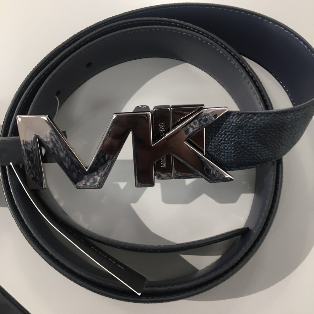 MICHAEL KORS belt